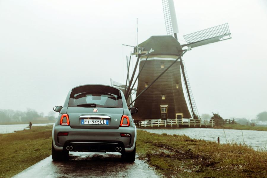  Abarth 695 70° Anniversario (312) 2019 года  (WW) (фото 67 из 70)